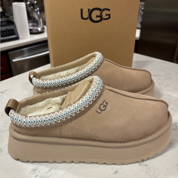 Size 6-10 Brand New Ugg Women Size Tazz Sand Platform Slipper Euro Size 37-41 - Picture 5 of 10